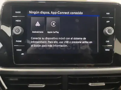 Usado VW T-Roc 150 CV (110 kW) 2025 Gris / plata SUV