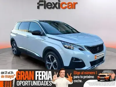 Usado Peugeot 5008 GT-line 130 HP (95 kW) 2018 Branco SUV
