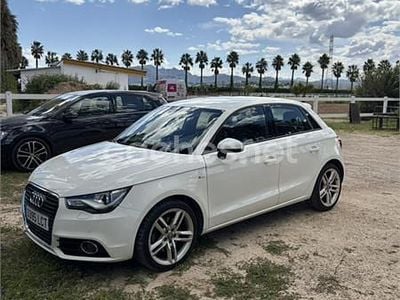 Usado Audi A1 Sportback Ambition 122 CV (89 kW) 2012 Blanco Utilitario