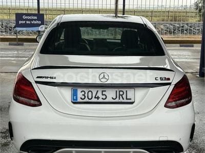 Usado Mercedes C220 AMG line 170 CV (125 kW) 2016 Blanco Berlina