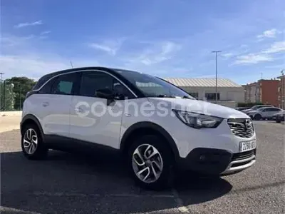 Usado Opel Crossland X Selective 110 HP (80 kW) 2017 Branco SUV
