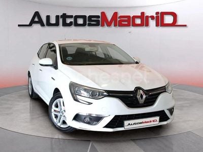 Blanco Usado 2017 Renault Mégane IV Business Berlina | 11.490 € (Precio justo)
