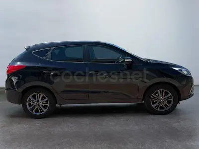 Usado Hyundai ix35 136 CV (100 kW) 2014 Negro SUV