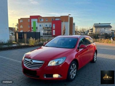 Usado Opel Insignia Country Tourer S 160 CV (117 kW) 2013 Rojo Familiar