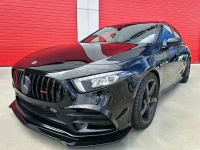 Käytetty Mercedes A35 AMG 306 HP (225 kW) 2019 Musta Sedan