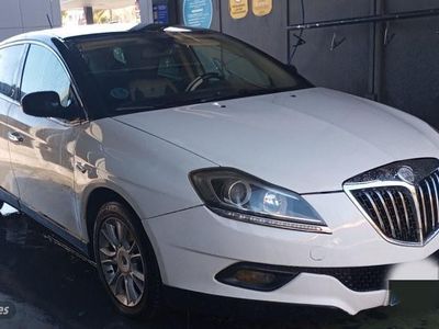 Usado Lancia Delta 150 CV (110 kW) 2009 Blanco Utilitario