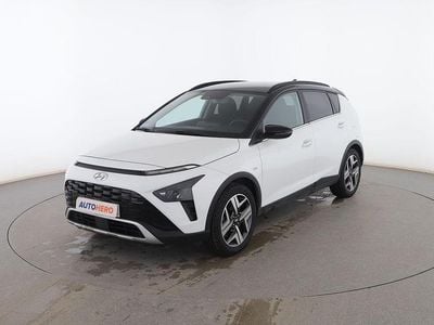 Blanco Usado 2021 Hyundai Bayon Style SUV | 16.399 € (Un poco caro)