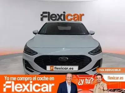 Usado Ford Focus ST-Line 125 CV (91 kW) 2022 Blanco Berlina
