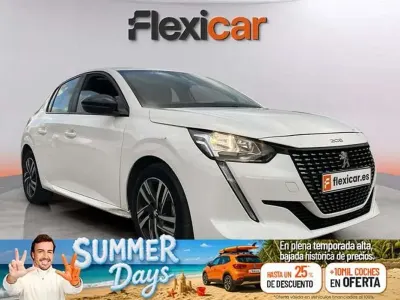Usado Peugeot 208 Allure 101 CV (74 kW) 2023 Blanco Utilitario