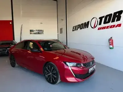 Usado Peugeot 508 GT-line 160 CV (117 kW) 2019 Granate
