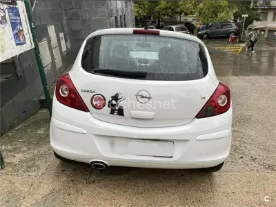 Usado Opel Corsa Enjoy 90 CV (66 kW) 2007 Blanco Utilitario