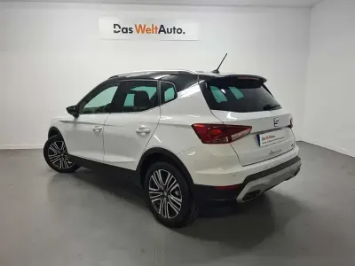Usado Seat Arona Xperience 116 CV (85 kW) 2025 Blanco SUV
