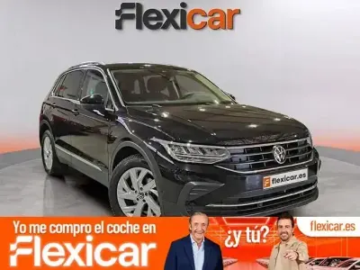 Usado VW Tiguan Life 150 CV (110 kW) 2023 Negro SUV