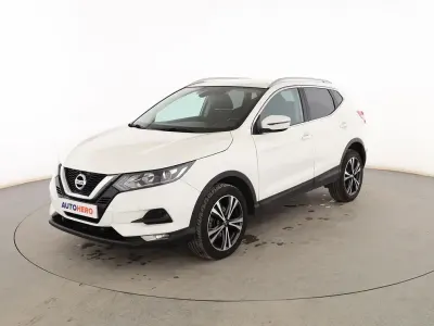 Usado Nissan Qashqai Acenta 116 CV (85 kW) 2021 Blanco SUV