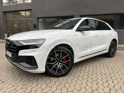 Usado Audi Q8 S-line plus 381 CV (280 kW) 2022 Blanco SUV