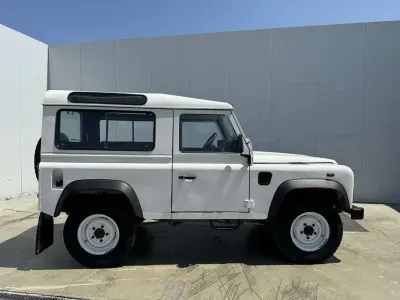Usado Land Rover Defender 122 CV (89 kW) 2003 Familiar
