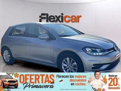 Usado VW Golf VII Advance 115 CV (84 kW) 2020 Gris