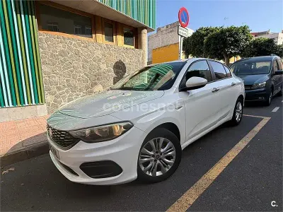 Usado Fiat Tipo Easy 95 CV (69 kW) 2018 Blanco Berlina