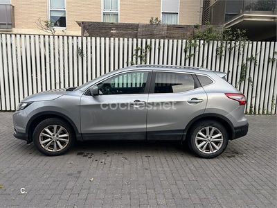 Usado Nissan Qashqai Premium Edition 110 CV (80 kW) 2014 Gris / plata SUV