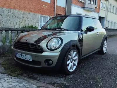 Usado Mini Cooper 120 CV (88 kW) 2009 Beige Utilitario