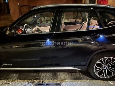 Usado BMW X1 204 CV (150 kW) 2011 Negro SUV