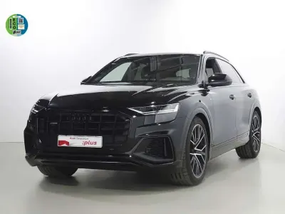 Usado Audi Q8 286 CV (210 kW) 2022 Negro SUV