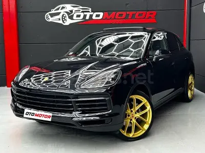 Usado Porsche Cayenne 340 CV (250 kW) 2020 Negro SUV