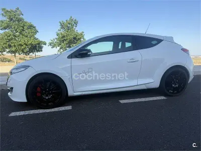 Usado Renault Mégane III Trophy 265 CV (194 kW) 2012 Blanco Berlina