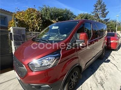 Rojo Usado 2021 Ford Transit Custom Limited Monovolumen | 32.000 € (Un poco caro)