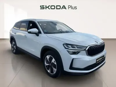 Usado Skoda Kodiaq Selection 150 CV (110 kW) 2025 Blanco SUV