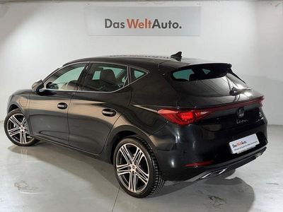 Usado Seat Leon FR 204 CV (150 kW) 2025 Negro