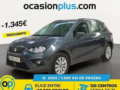 Usado Seat Arona Style 90 CV (66 kW) 2021 Gris SUV