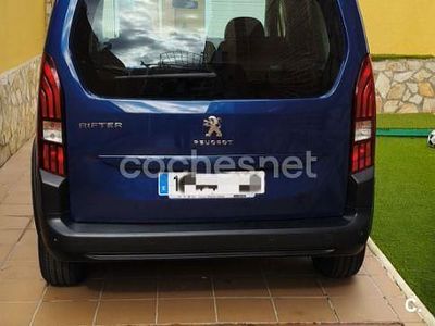 Usado Peugeot Rifter Active 110 CV (80 kW) 2020 Azul Monovolumen