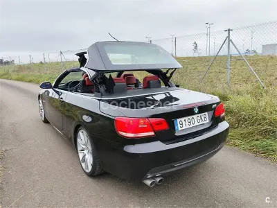 Usado BMW 320 Cabriolet 177 CV (130 kW) 2008 Negro Descapotable