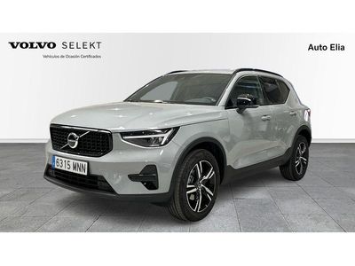 Gris Usado 2024 Volvo XC40 Plus SUV | 34.300 € (Caro)