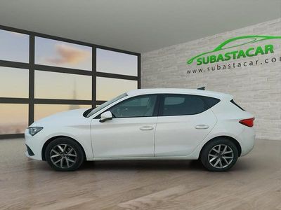 Blanco Usado 2021 Seat Leon Style | 15.950 € (Precio justo)
