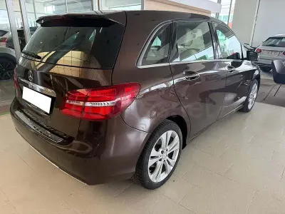 Usado Mercedes B200