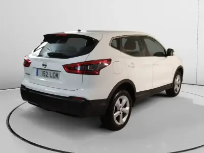 Begagnad Nissan Qashqai Acenta 116 HK (85 kW) 2019 Vit SUV