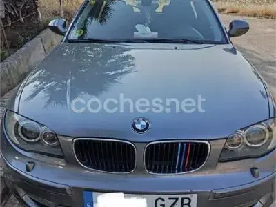 Usado BMW 118 143 CV (105 kW) 2010 Gris / plata Utilitario