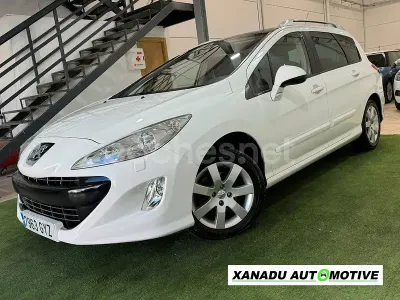 Begagnad Peugeot 308 SW 110 HK (80 kW) 2010 Vit Kombi