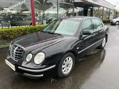 Usado Kia Opirus EX 203 CV (149 kW) 2006 Negro Berlina