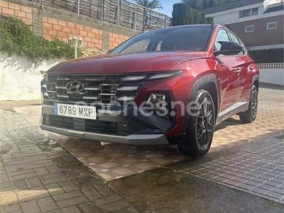 Usado Hyundai Tucson 136 CV (100 kW) 2025 Granate SUV