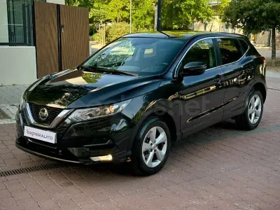 Usado Nissan Qashqai Acenta 115 CV (84 kW) 2018 Negro SUV