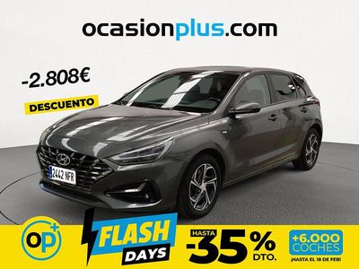 Usado Hyundai i30 120 CV (88 kW) 2022 Gris