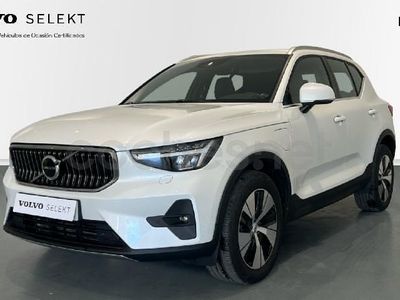 Usado Volvo XC40 Core 211 CV (155 kW) 2023 Blanco SUV