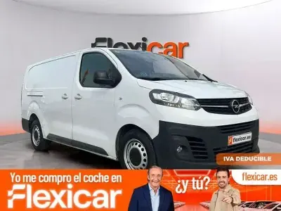 Usado Opel Vivaro-e Combi 102 CV (75 kW) 2022 Blanco Monovolumen