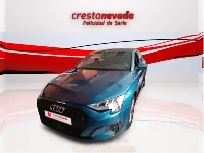 Usado Audi A3 110 CV (80 kW) 2023 Azul Berlina