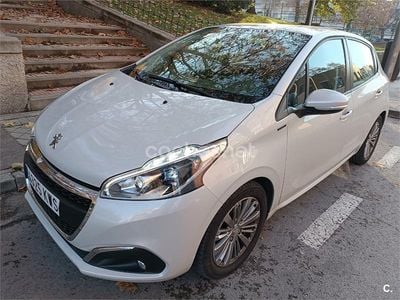Blanco Usado 2019 Peugeot 208 Signature Sky Utilitario | 11.000 € (Buen precio)