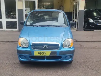 Usado Hyundai Atos GLS 59 CV (43 kW) 2005 Azul Utilitario