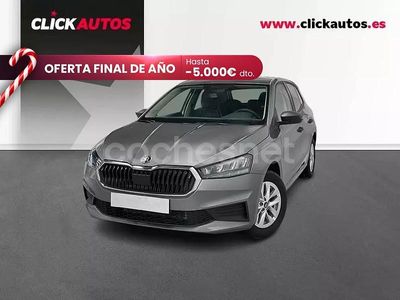 Gris Usado 2025 Skoda Fabia Essence Utilitario | 16.800 € (Buen precio)